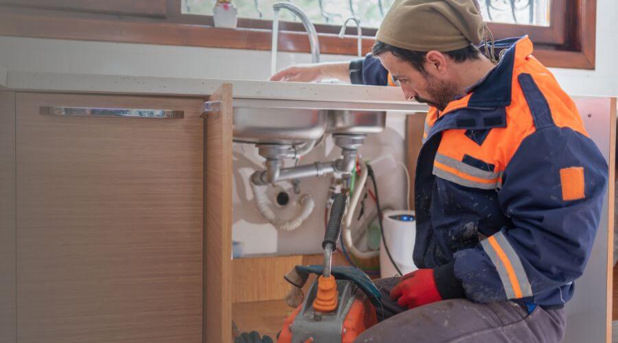 Professional emergency plumbing in Plaza, ND